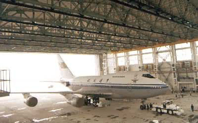 仪征机库网架工程